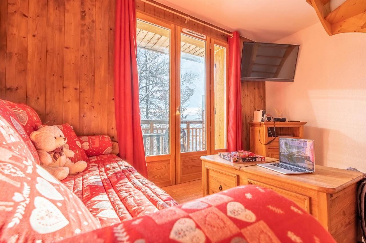 Madame Vacances Les Chalets Du Berger Premium*** La Feclaz Exterior photo