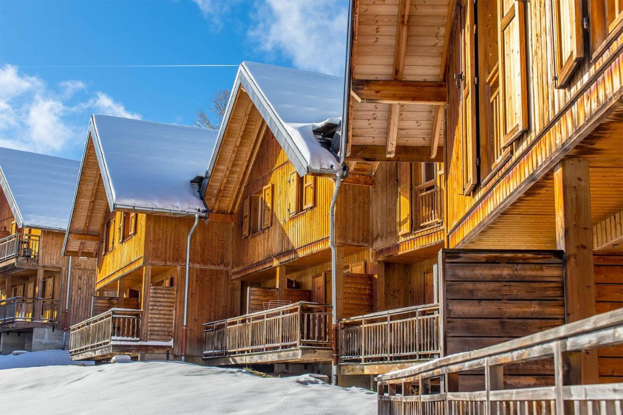 Madame Vacances Les Chalets Du Berger Premium*** La Feclaz Exterior photo